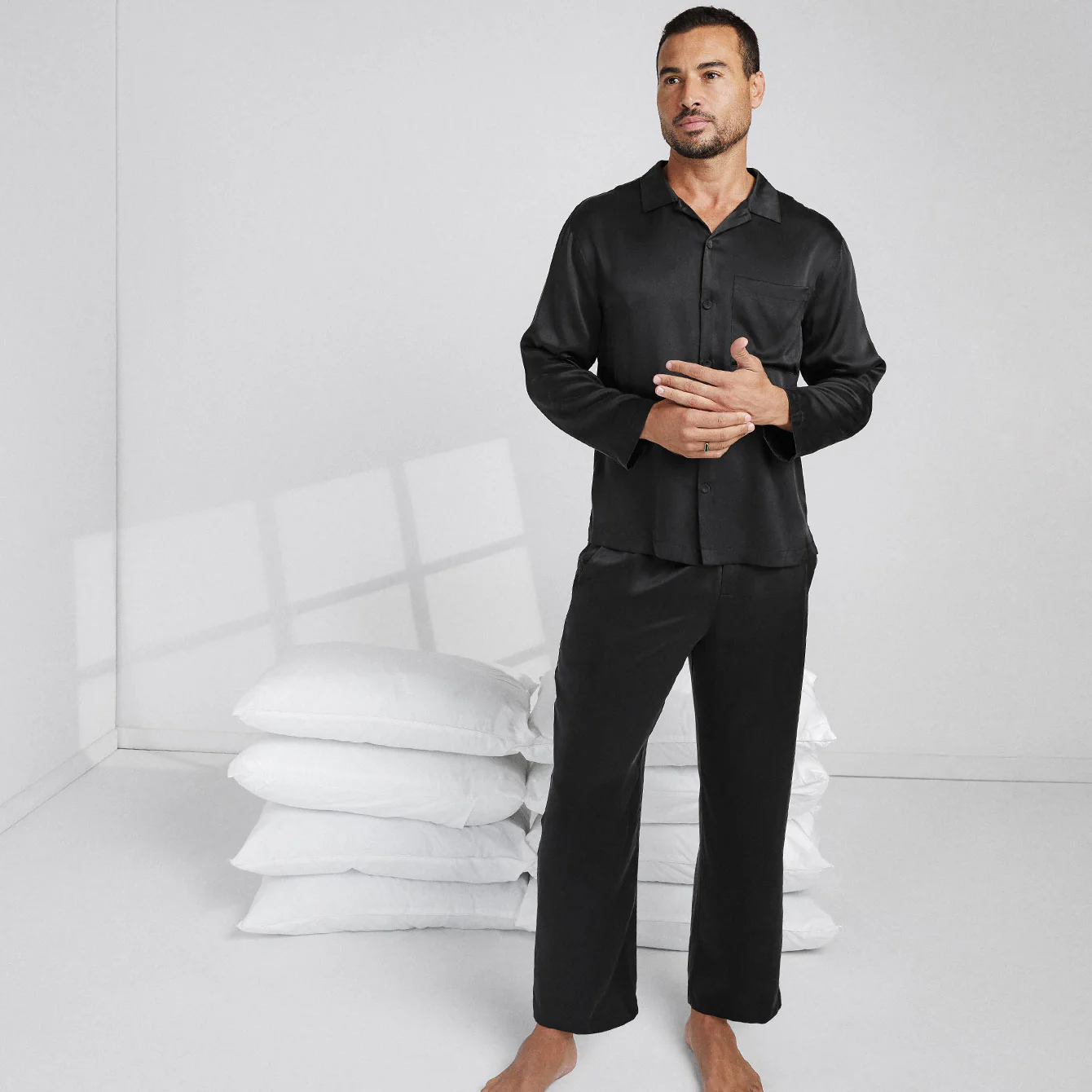 Men's Washable Silk Button Up Set - Image 4