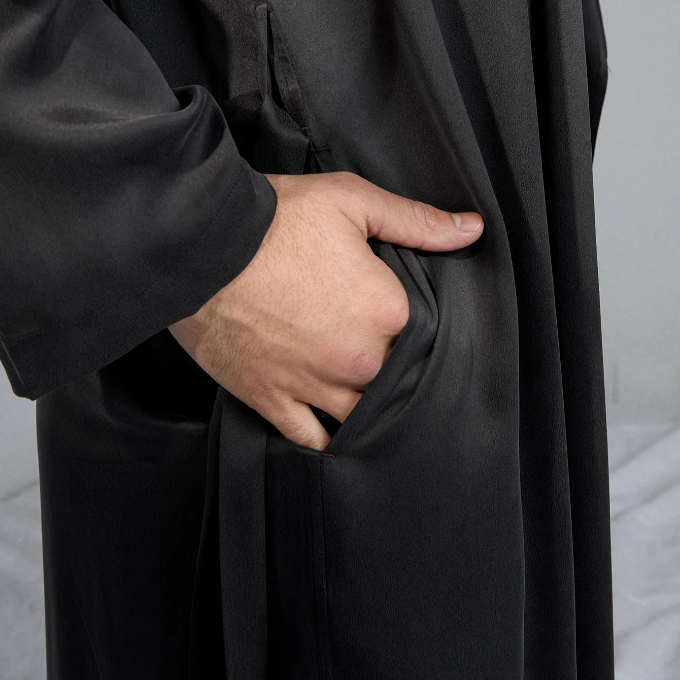 Men's Washable Silk Robe - Image 5
