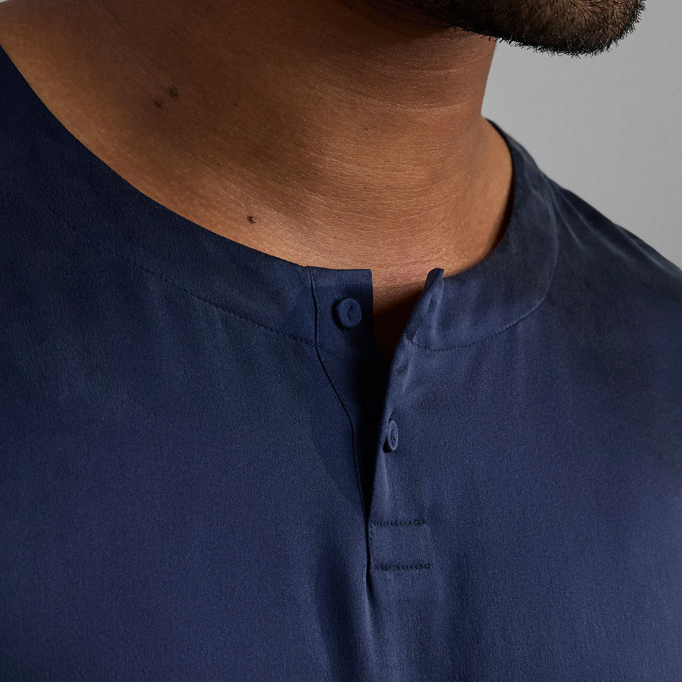 Men's Washable Silk Set - Image 4