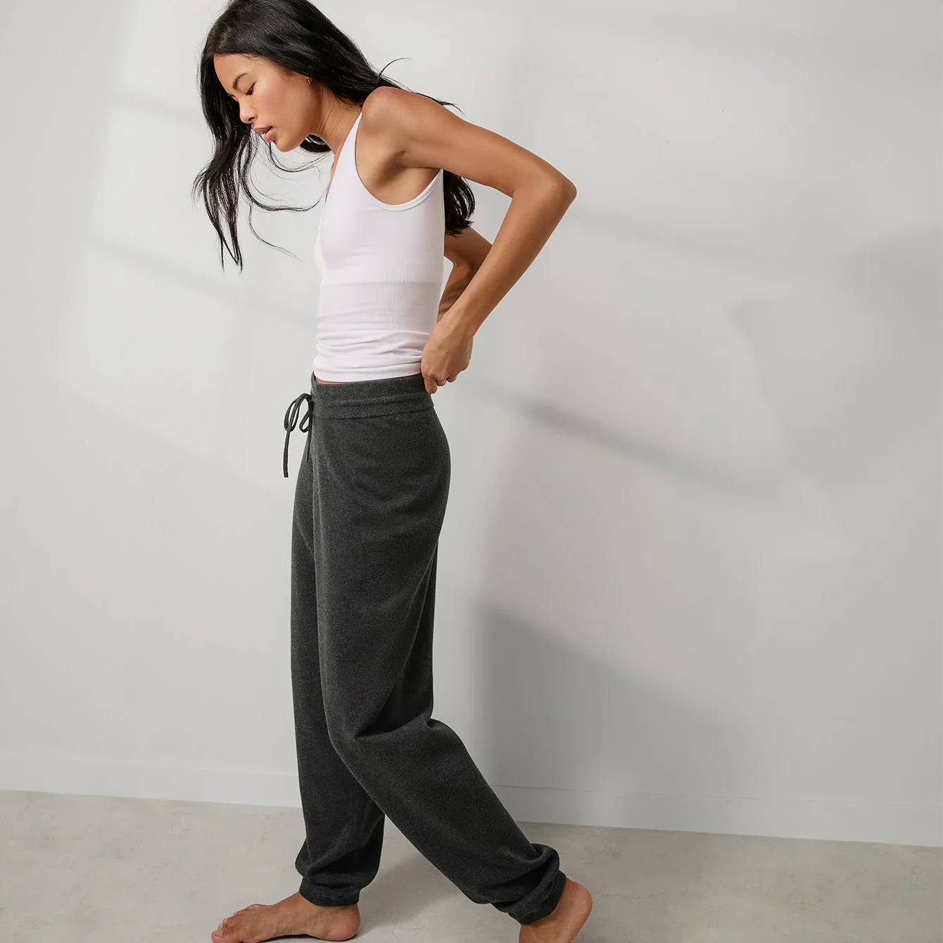 Seamless Modal Tank - Image 5