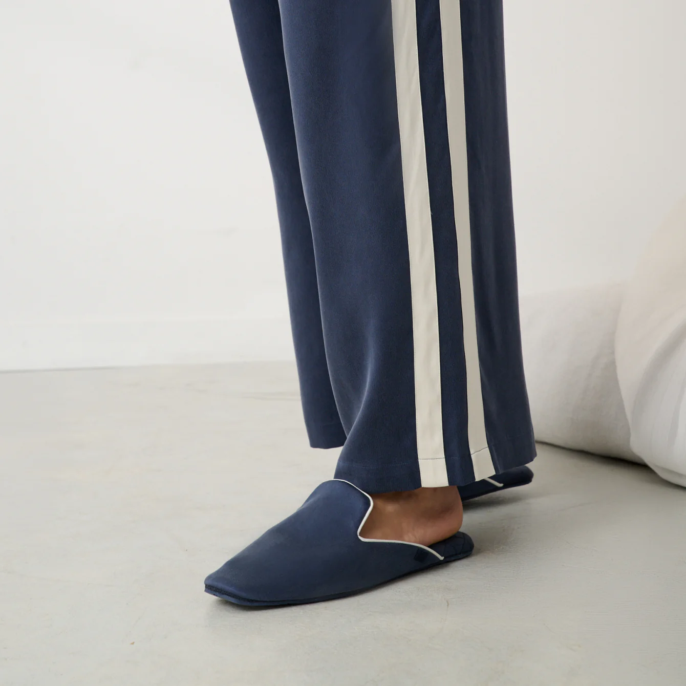 The Silk Slipper - Image 3