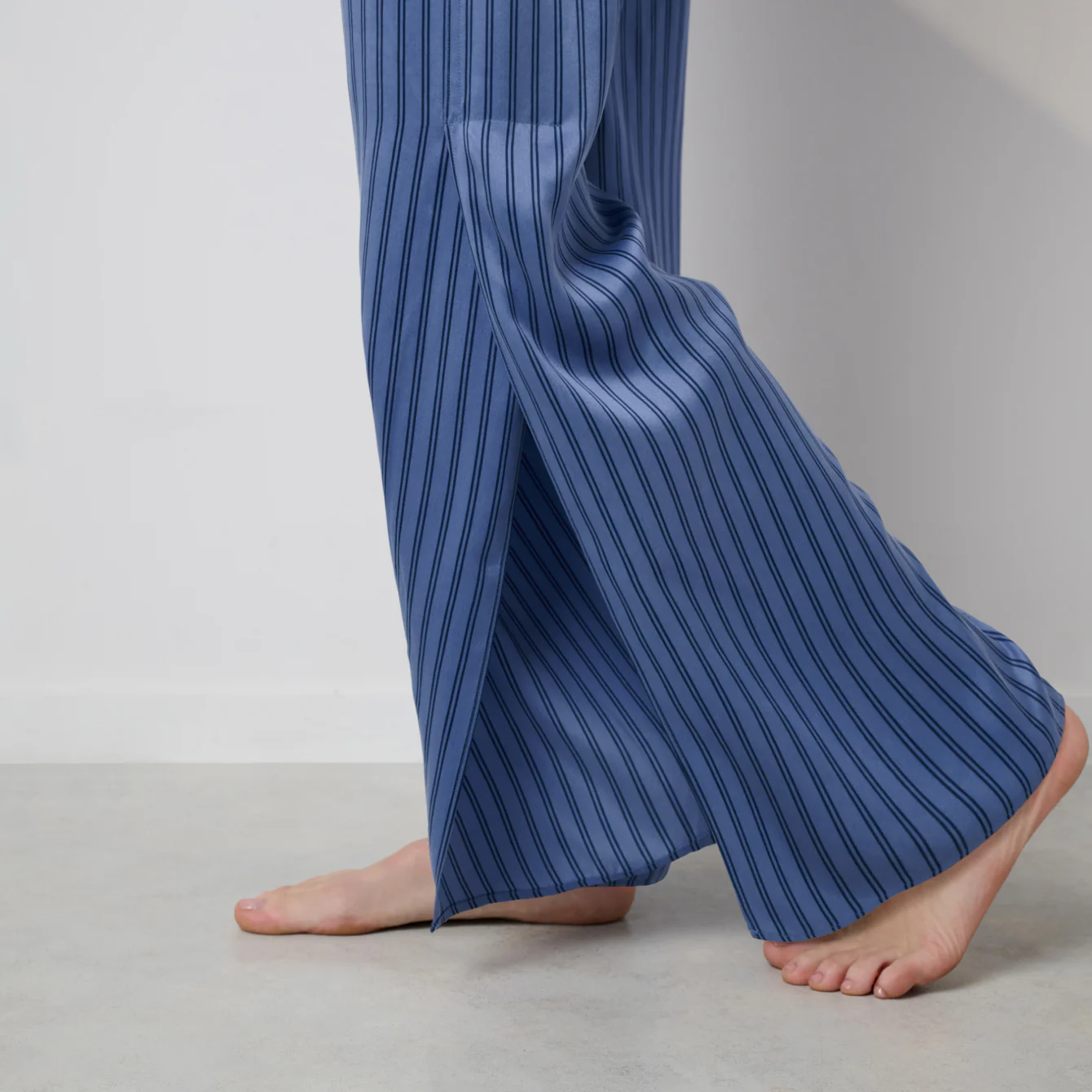 Washable Silk High Rise Pant Set - Image 4