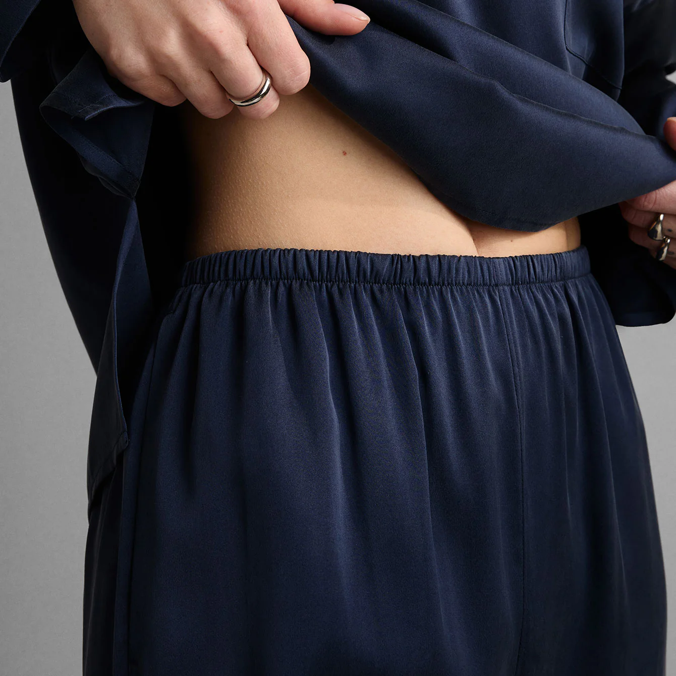 Washable Silk Long Sleeve Jogger Pant Set - Image 3