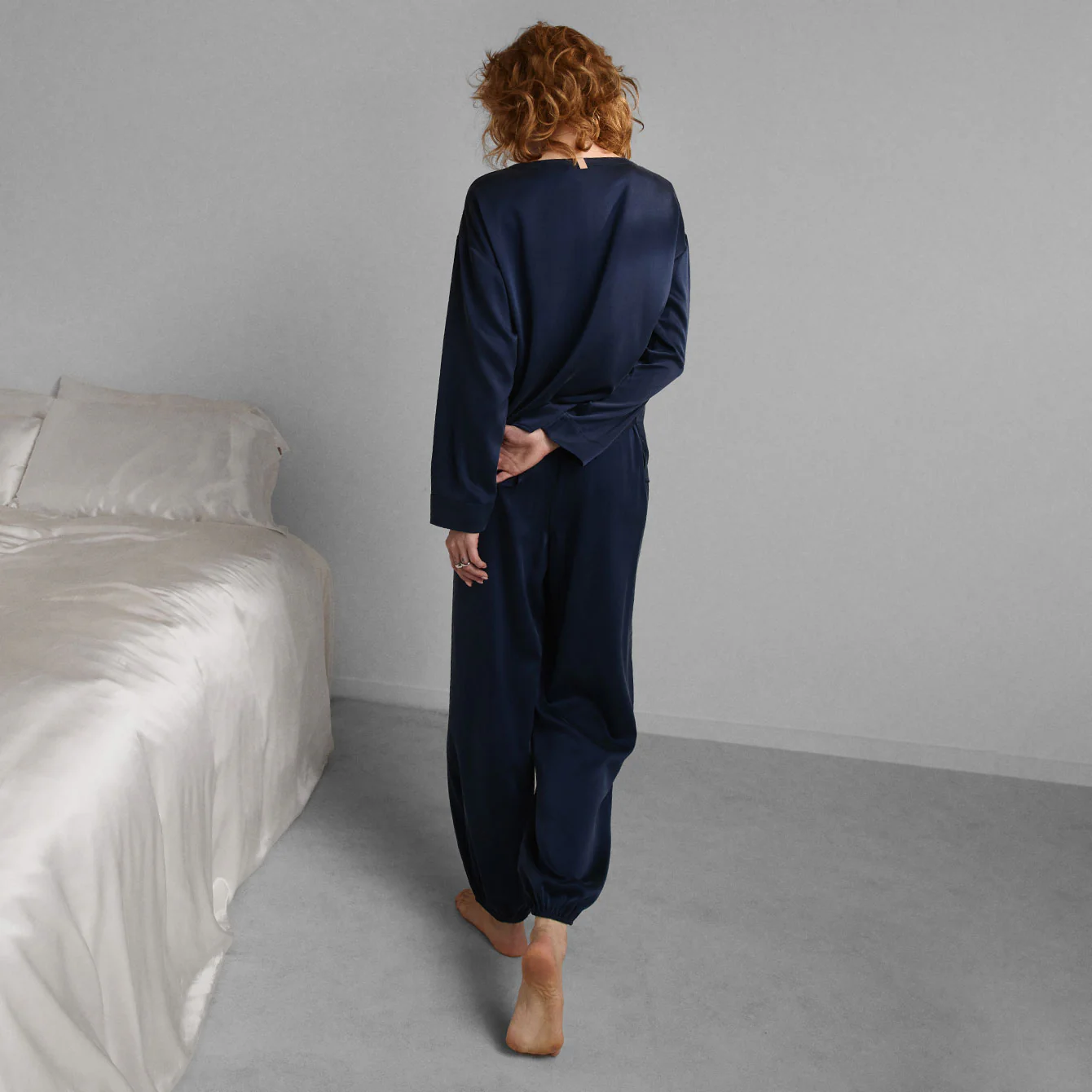 Washable Silk Long Sleeve Jogger Pant Set - Image 4