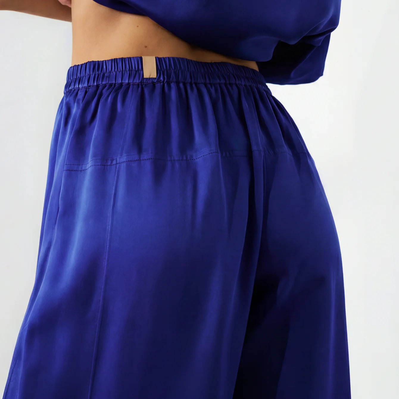 Washable Silk Tee Pant Set - Image 4