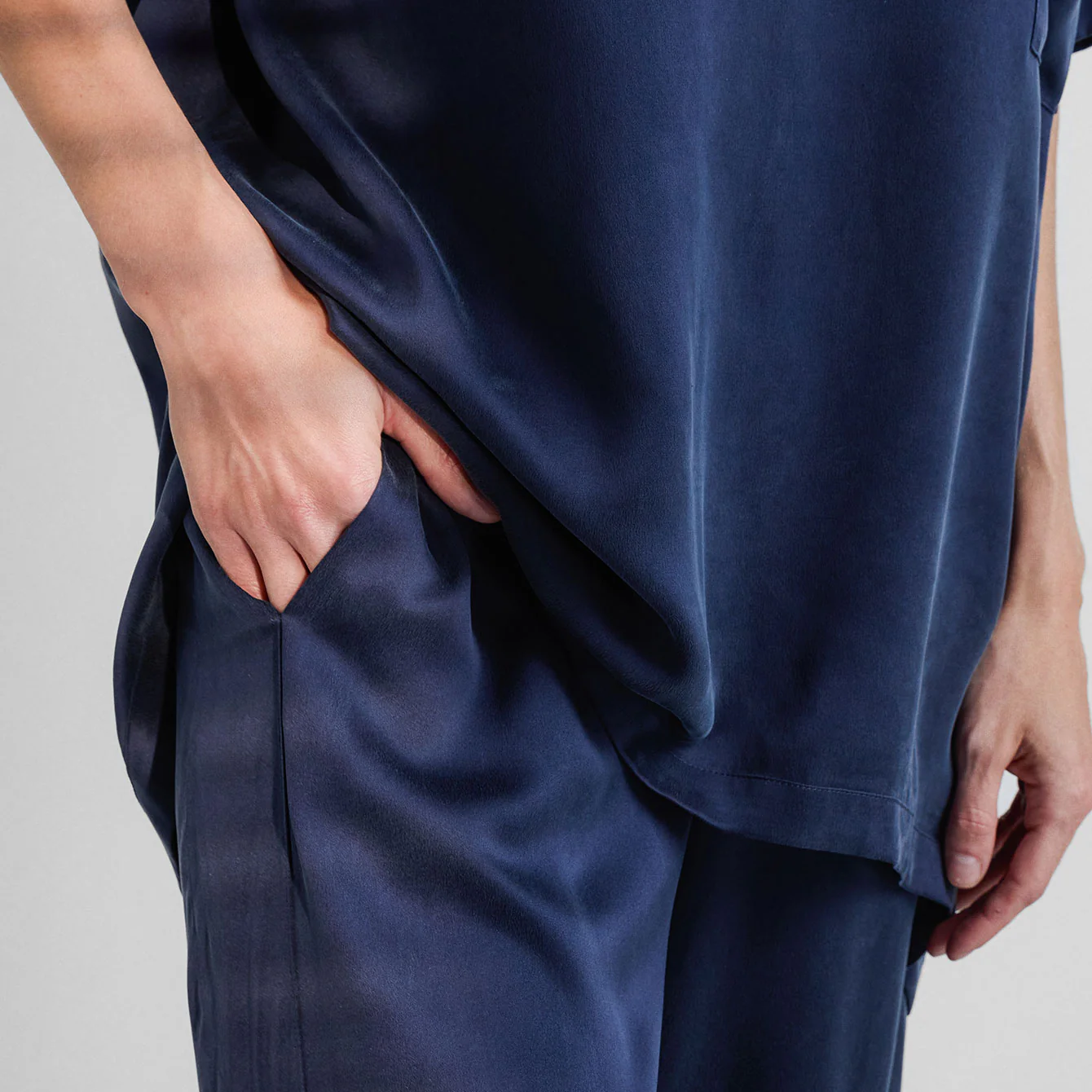 Washable Silk Tee Pant Set - Image 6