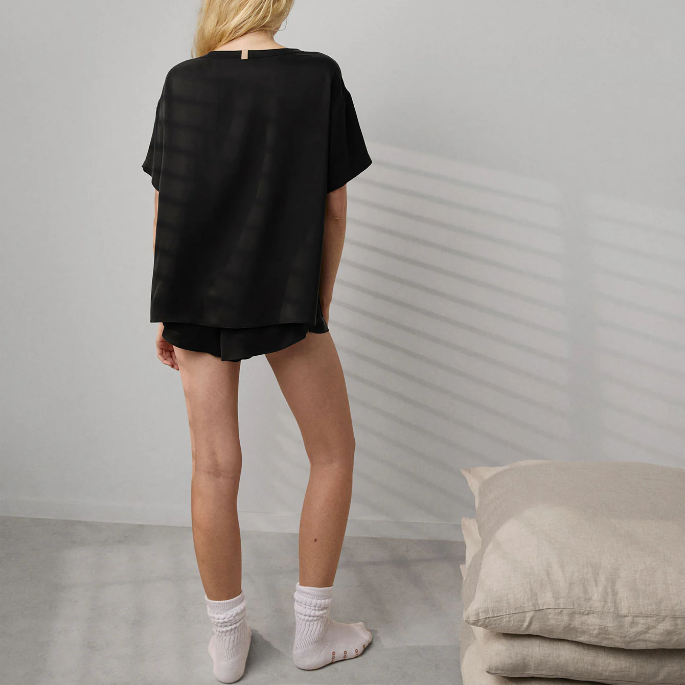Washable Silk Tee Short Set - Image 3